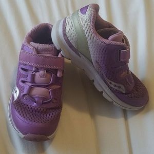 Purple Girls Saucony sneakers